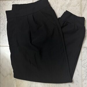 GAP Black dress pants fabric jogger with knit ankle cuff